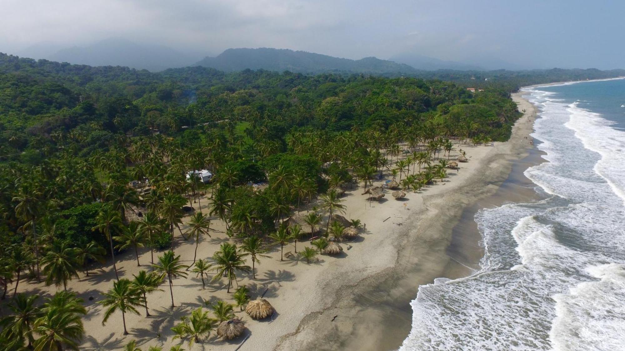 Casa Grande Surf Hotel Guachaca Екстериор снимка